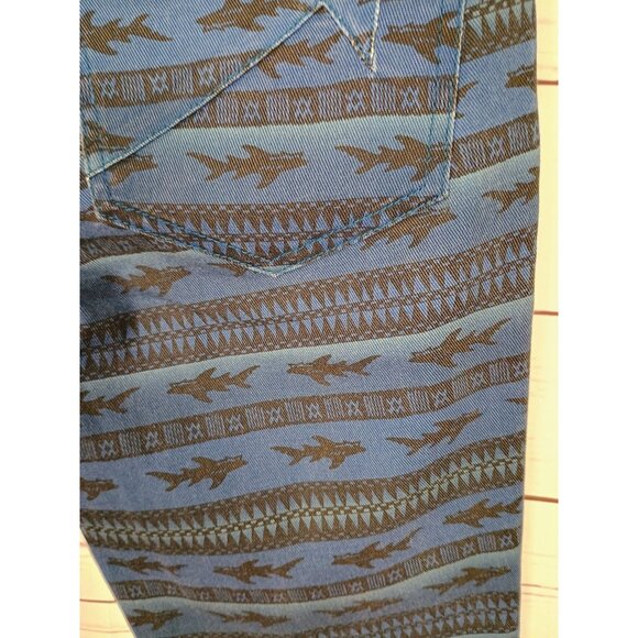 Maui and Sons Women's Blue Black Denim Shark Tribal Print Jeans Size Small - Picture 5 of 6